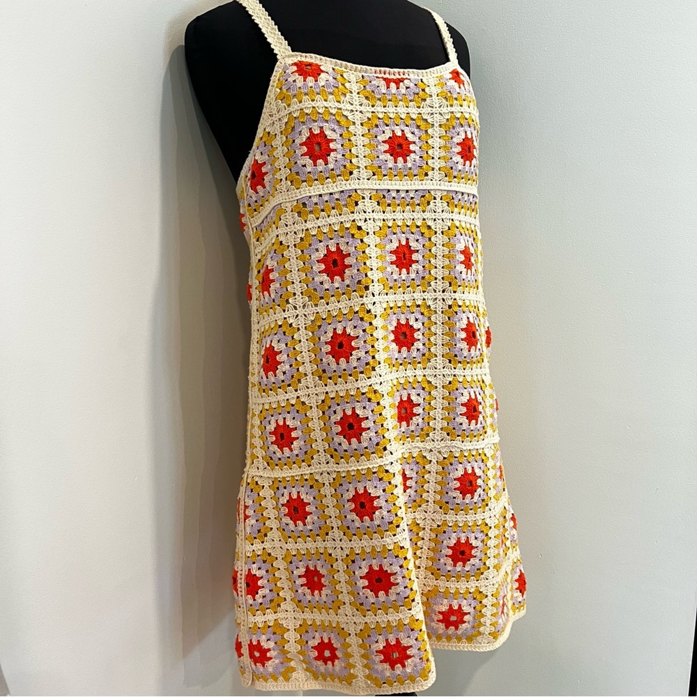 By Together granny square crochet mini dress - Picture 4 of 10